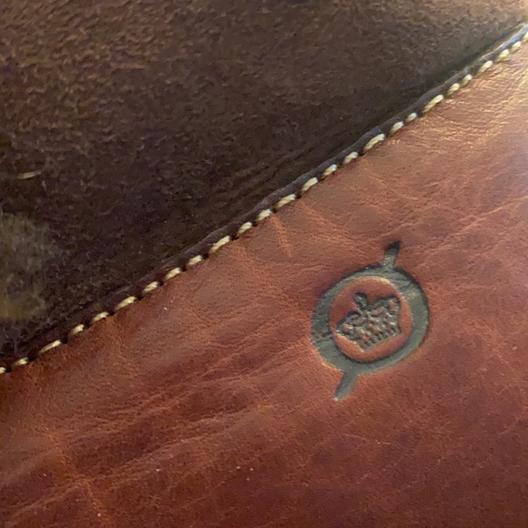 Boots - Picture 3 of 6